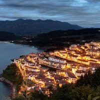 Casco-historico-lastres-300x300